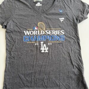 Gray Dodgers Authentic World Series Champions T-Shirt Never worn/ New, new